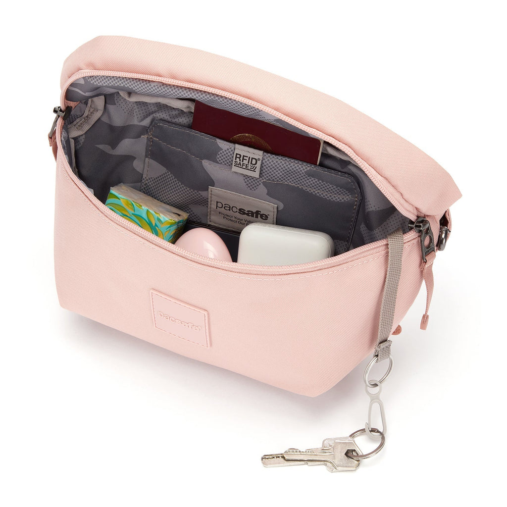 Pacsafe GO sling pack