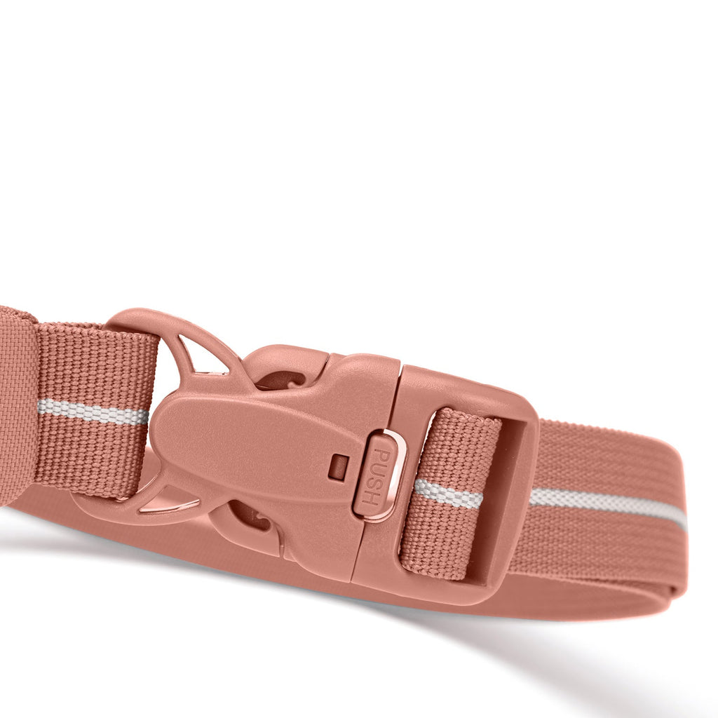 Pacsafe GO sling pack