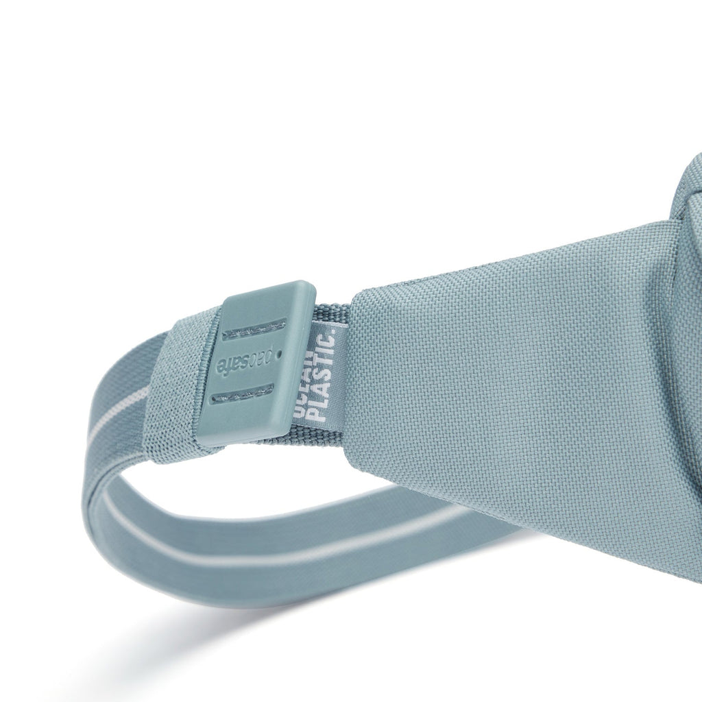 Pacsafe GO sling pack