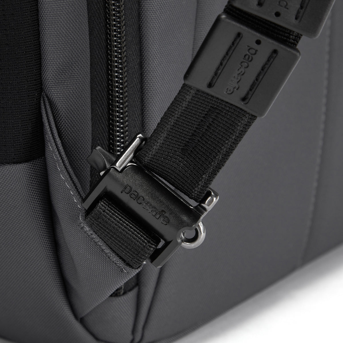 Pacsafe EXP35 travel backpack
