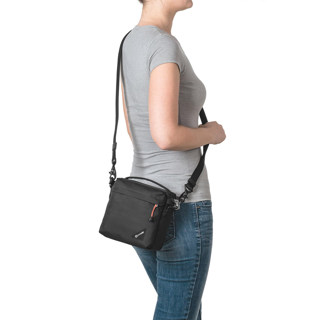Camsafe LX3 Anti-Theft Compact Camera Bag, Black