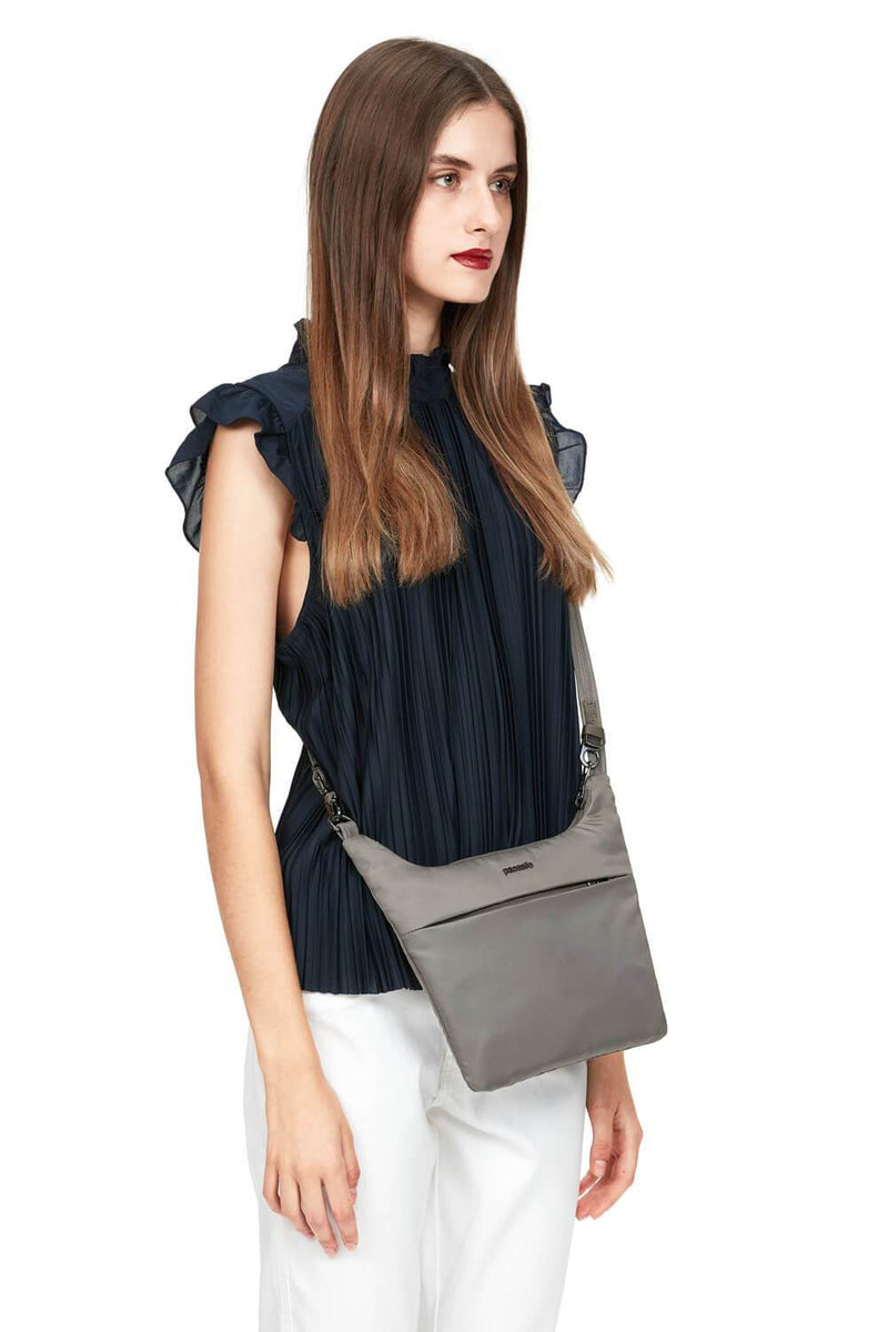 Cruise Anti-Theft On The Go Crossbody Ashwood