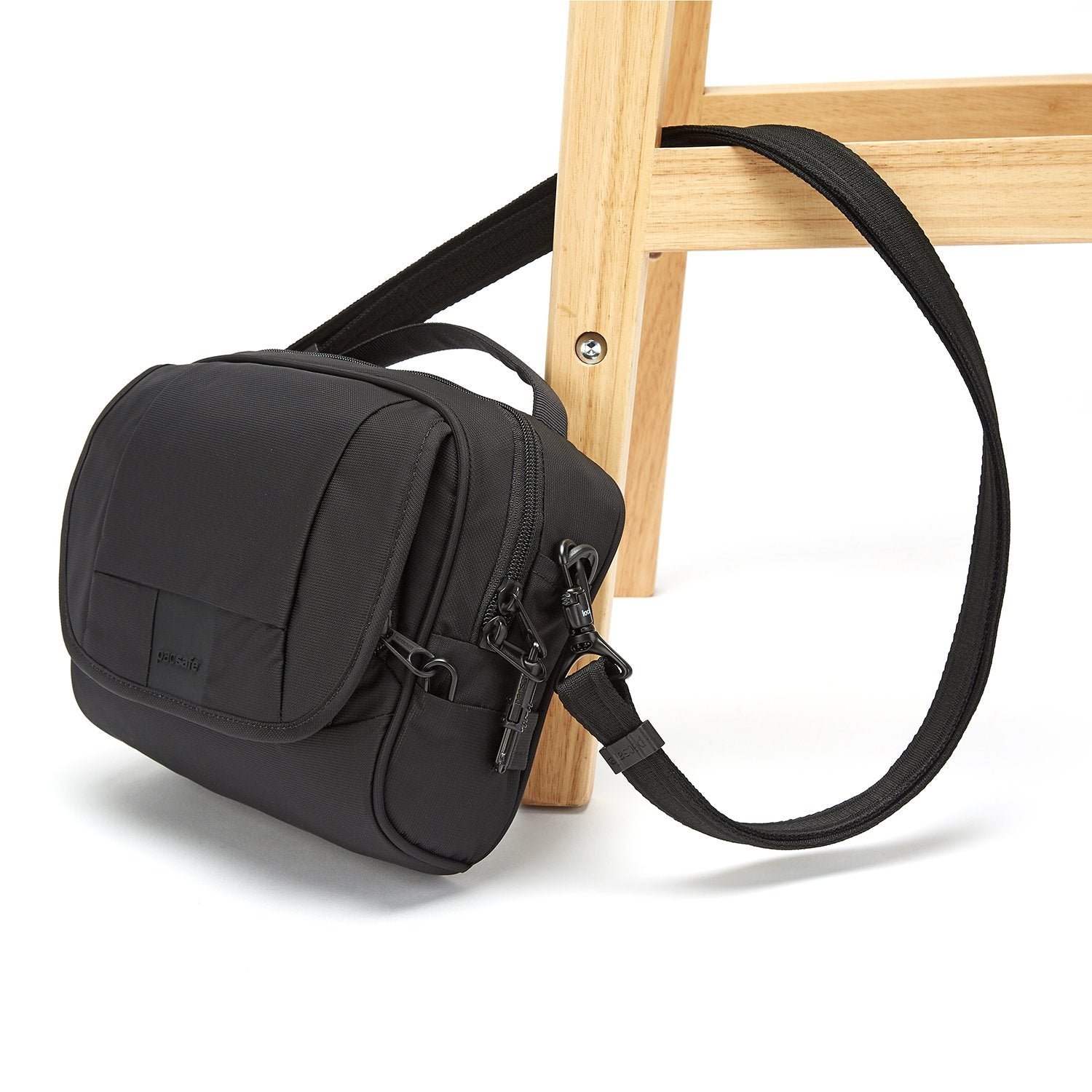 Metrosafe LS140 Anti-Theft Compact Shoulder Bag