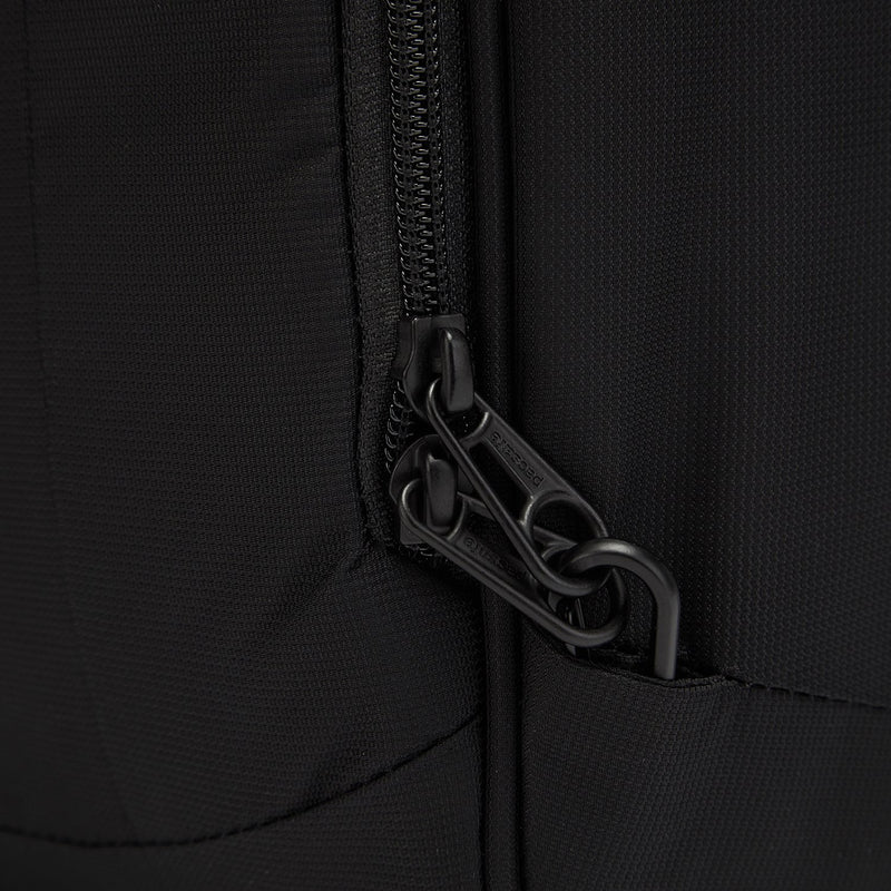 Metrosafe LS250 Anti-Theft Shoulder Bag