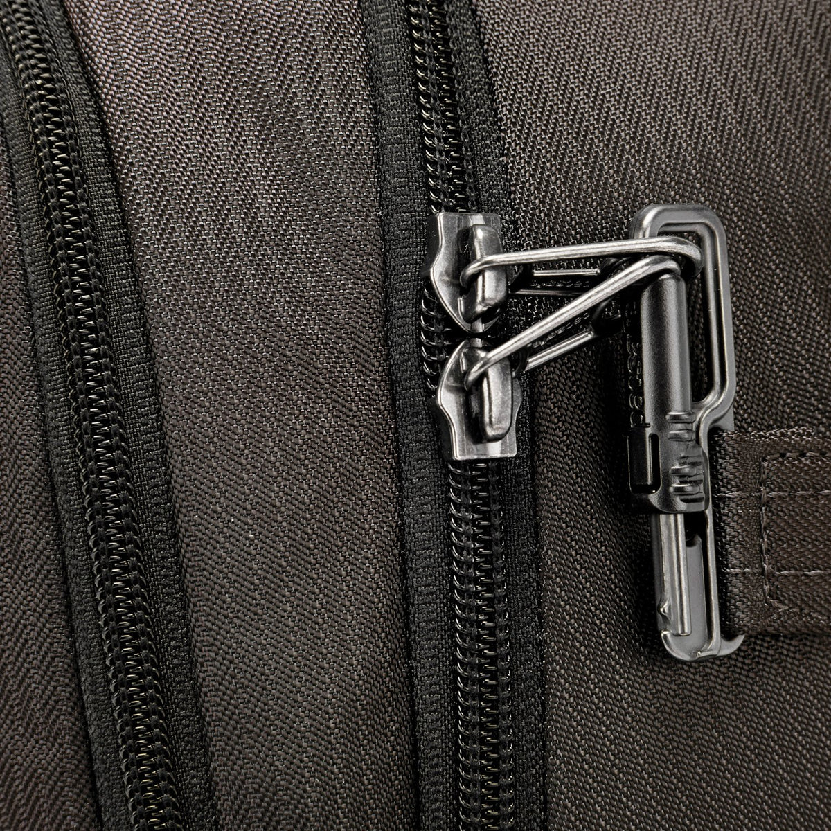Metrosafe LS350 ECONYL backpack