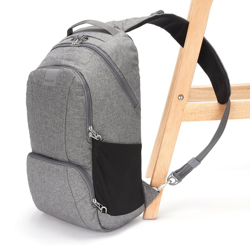 Metrosafe LS450 Anti-Theft 25L Backpack