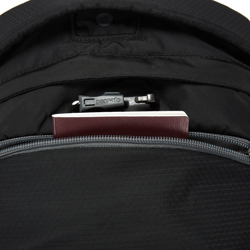 Venturesafe 32L G3 Anti-Theft Backpack