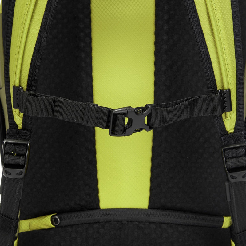 Venturesafe X18 Anti-Theft Backpack
