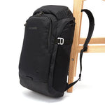 Venturesafe X30 Anti-Theft Backpack