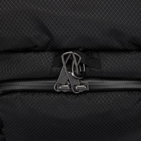 Venturesafe X30 Anti-Theft Backpack