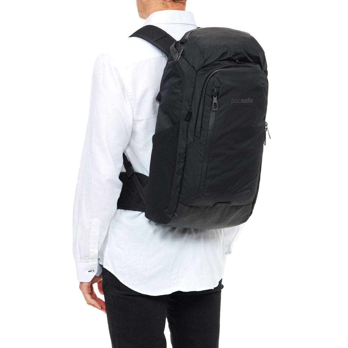 Venturesafe X30 Anti-Theft Backpack