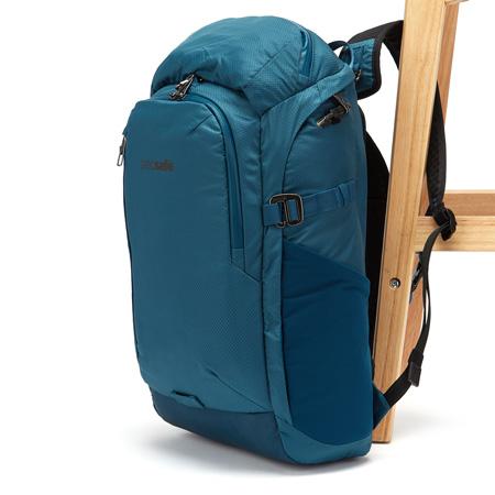 Venturesafe X30 Anti-Theft Backpack