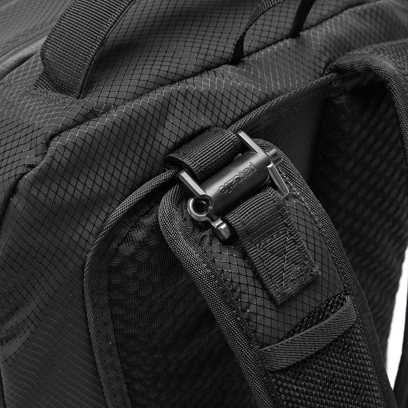 Venturesafe X34 Anti-Theft Hiking Backpack