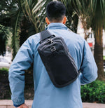 Venturesafe X Anti-Theft Sling Pack