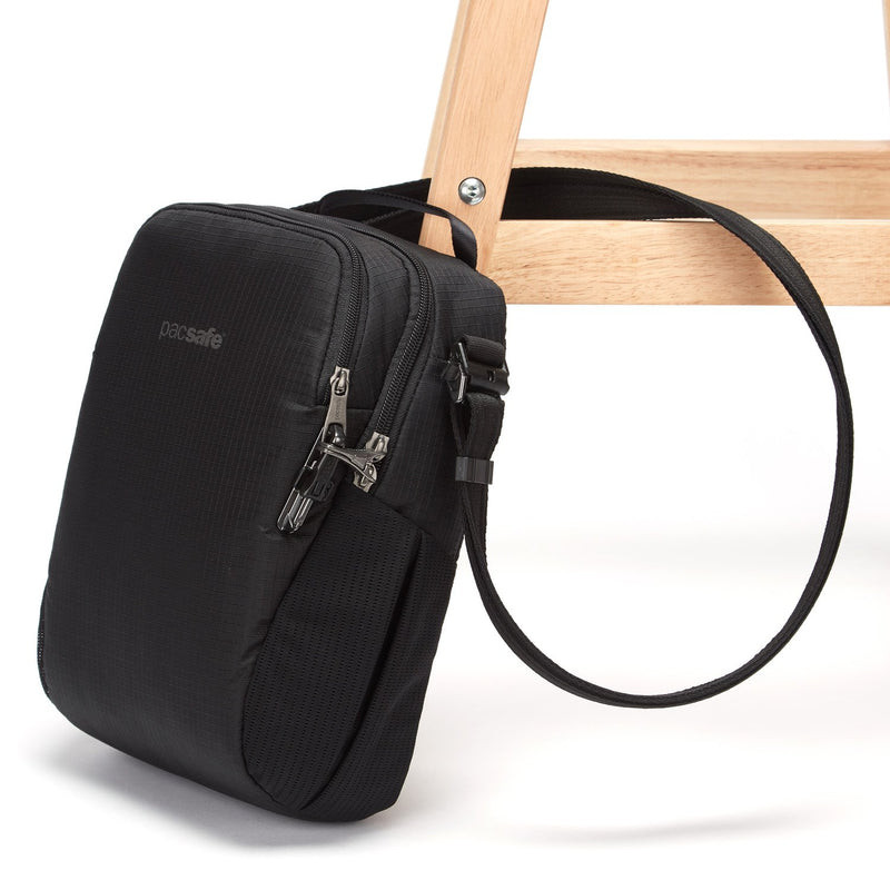 Pacsafe Vibe 200 Anti-Theft Crossbody, Jet Black