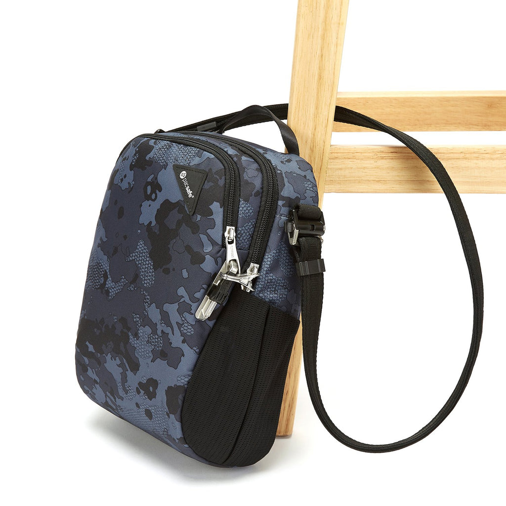 Vibe 200 Anti-Theft Crossbody